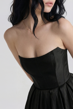 Kurzes Celeste-Kleid