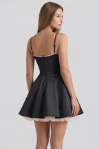 Kurzes Cloe-Kleid – doppellagig