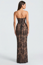 Charlotte Bustier Langes Kleid
