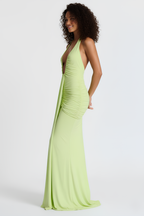 Elara Langes Kleid