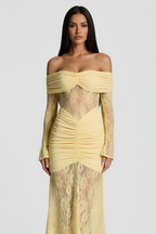Karla Langes Spitzenkleid