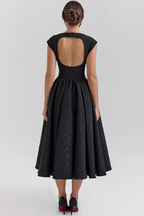 Agnes Midikleid