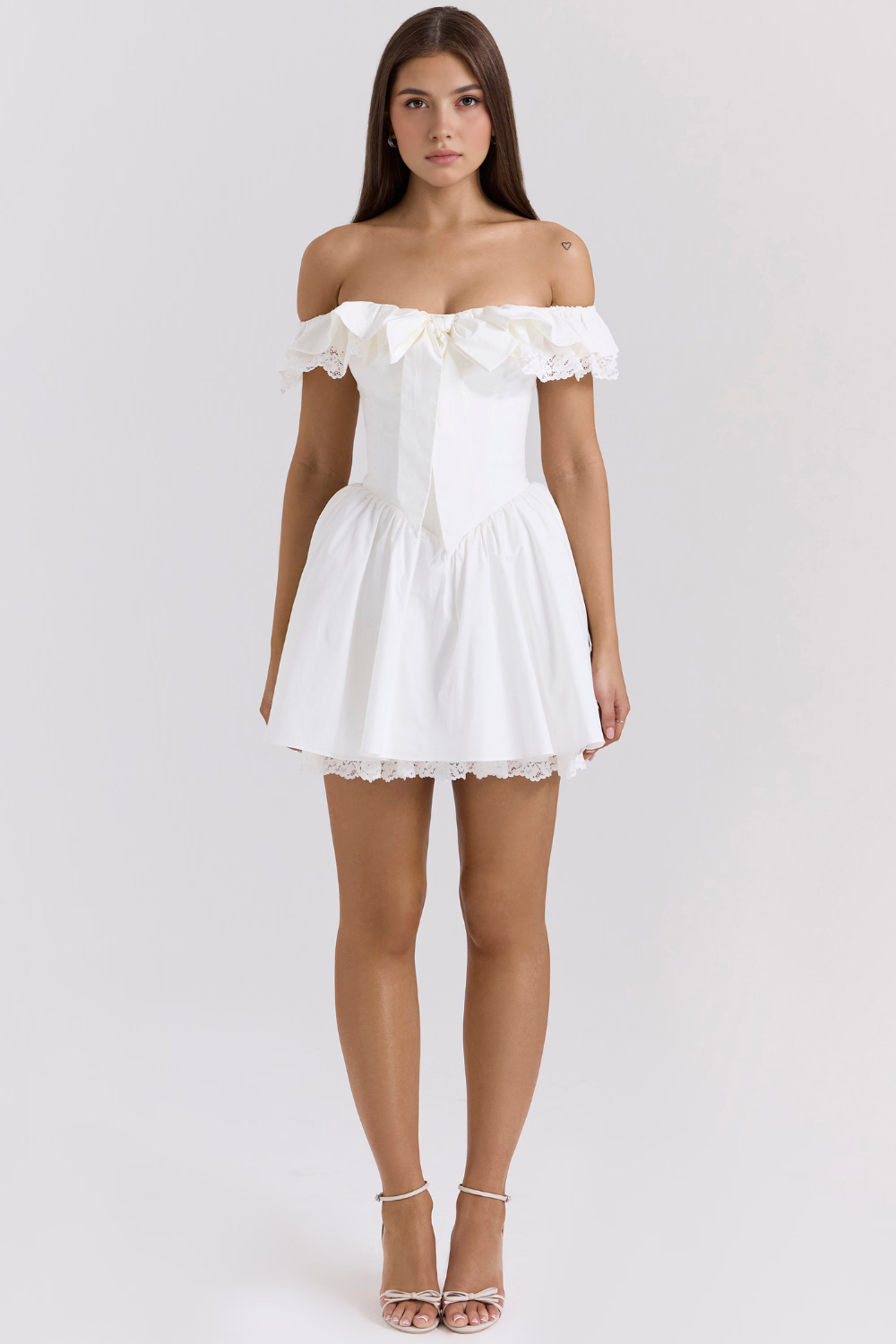 Kurzes Leticia-Kleid