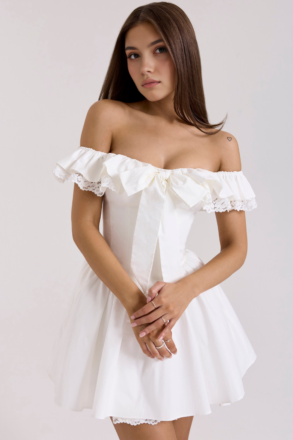 Kurzes Leticia-Kleid