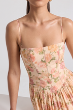Stella Shaping-Kleid